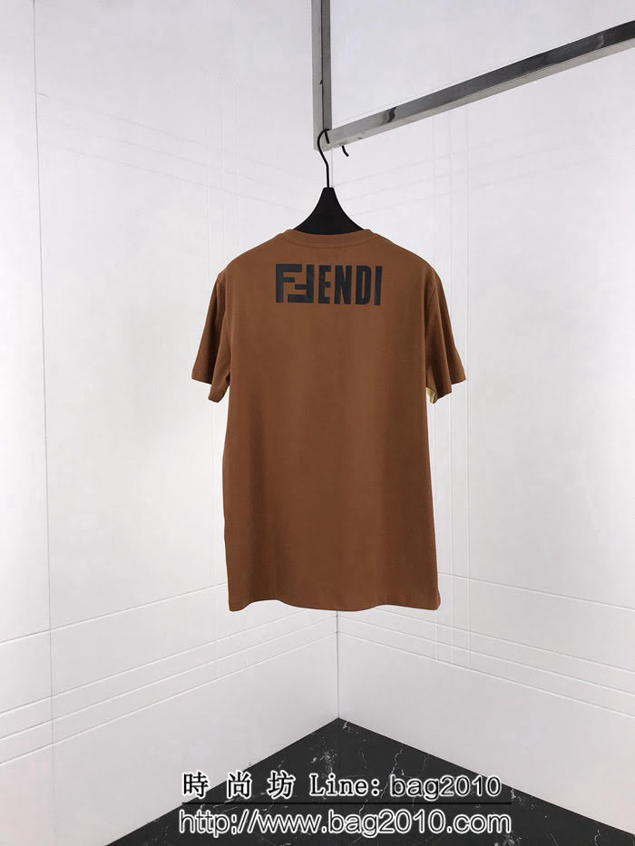 FENDI芬迪 走秀款 官網同步 19春夏FF系列 前後拼色新款短袖 男女同款 ydi1378